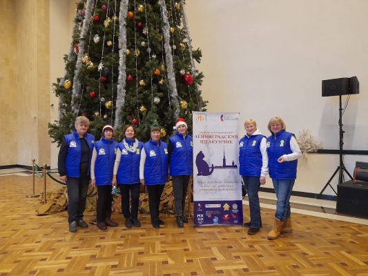 12 января наши волонтёры помогли на премьере спектакля «Ленинградский щелкунчик»